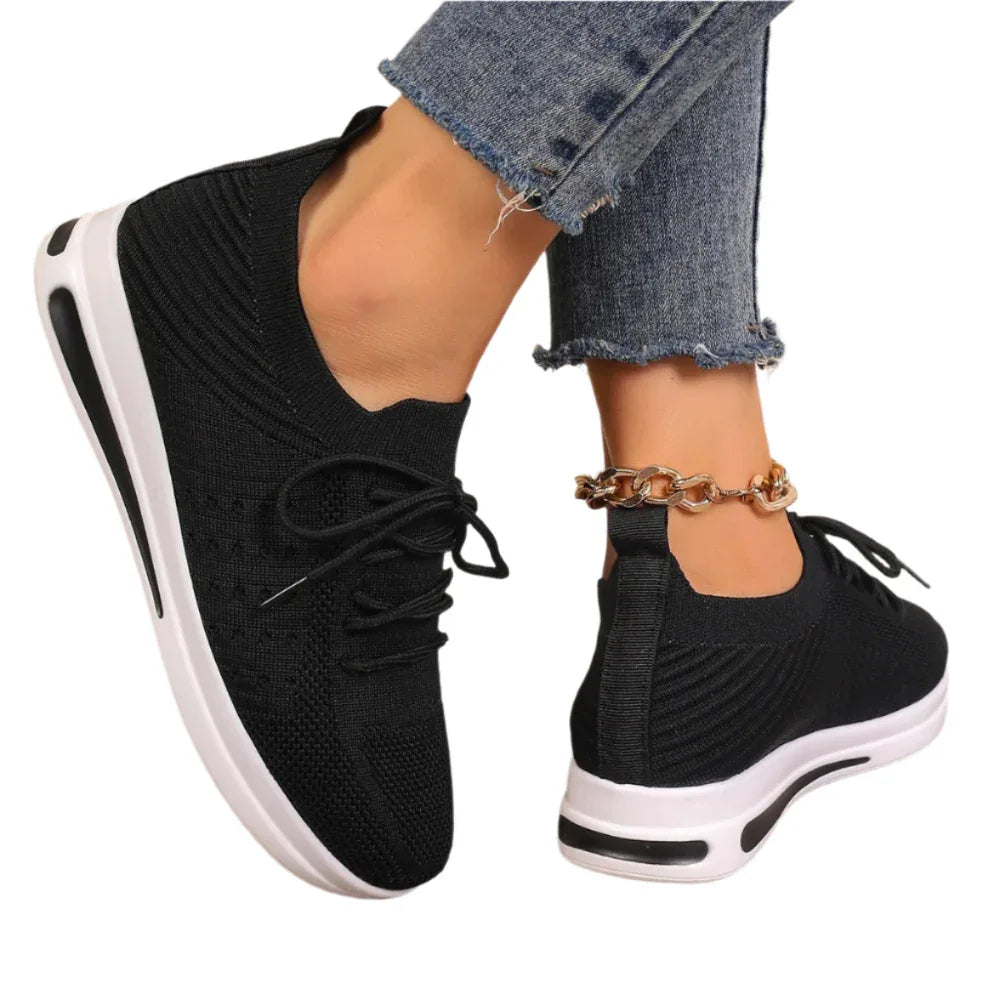 Sneaker für Damen aus gewirktem Material
