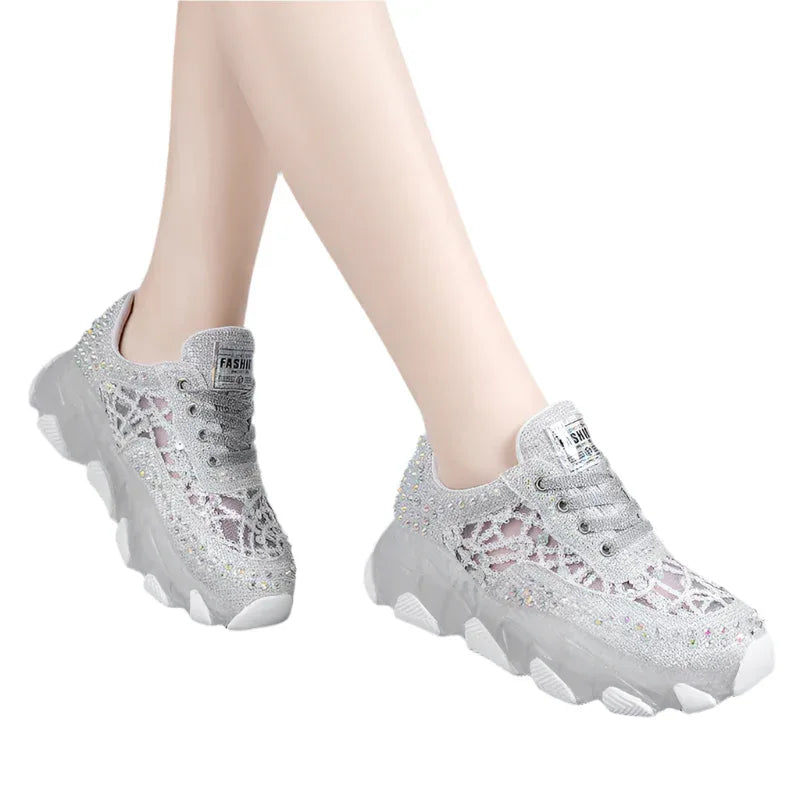 Atmungsaktive Damen-Sneaker mit Netzoberfläche und hohler, erhöhender Innensohle