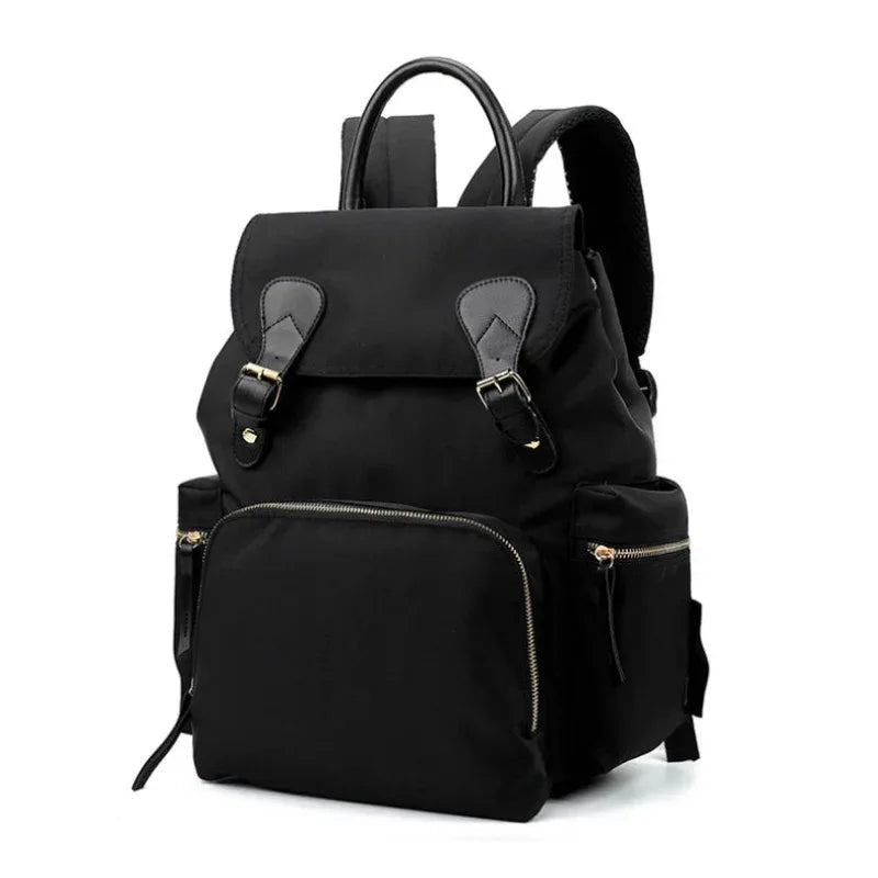 Große Wickeltasche mit viel Platz, vielseitig und wasserdicht