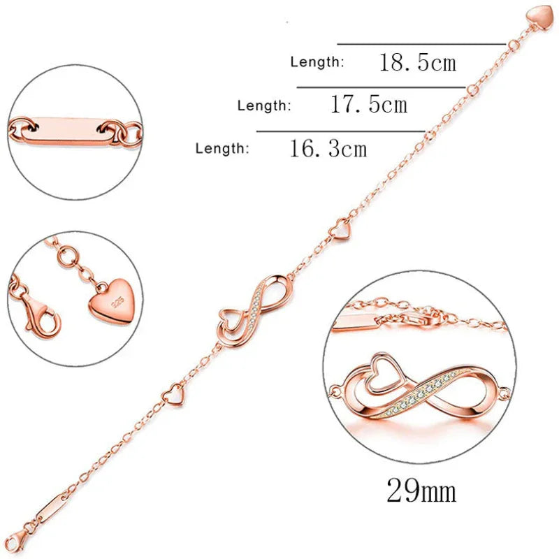 Bracelet incrusté 8 cœurs