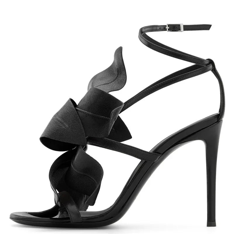 Sandales à talons aiguilles d'été tendance pour femmes