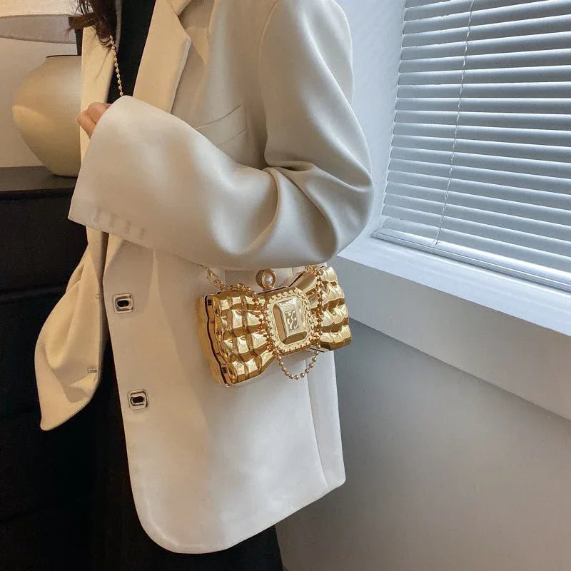 Schmetterlingsförmige Kettenhandtasche für Damen
