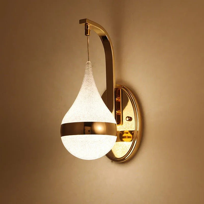 Applique murale LED en forme de goutte pour chambre à coucher