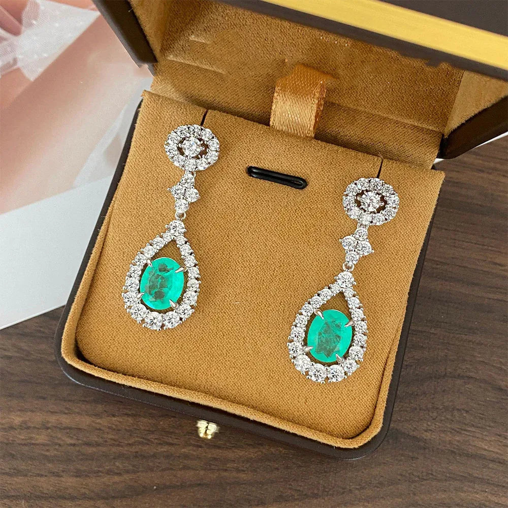 Elegante Damen Ohrringe in Blau, mit Persönlichkeit