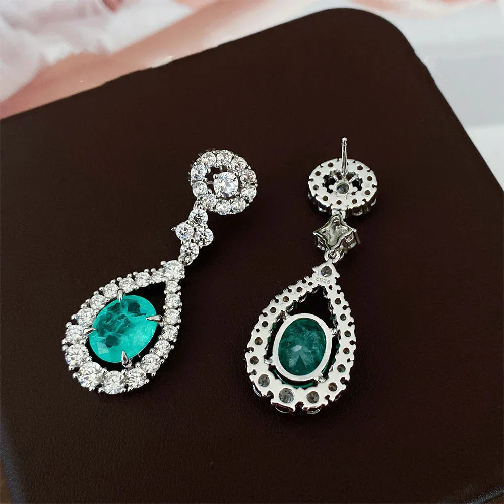 Elegante Damen Ohrringe in Blau, mit Persönlichkeit