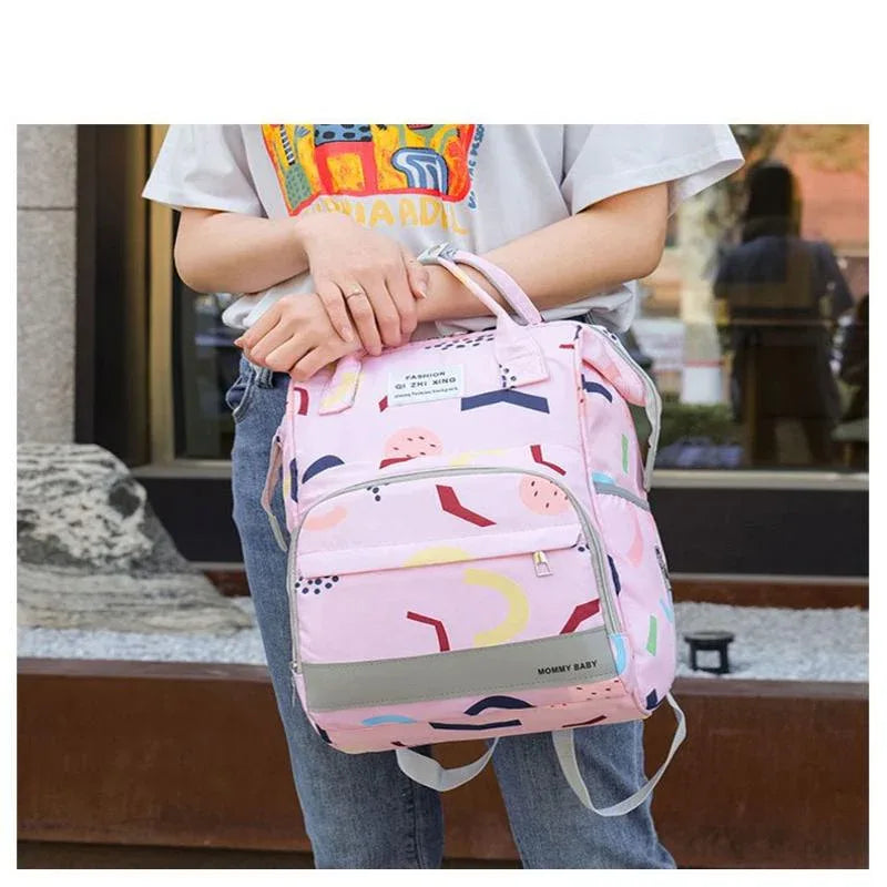 Tragbare Wickeltasche mit mehreren Fächern