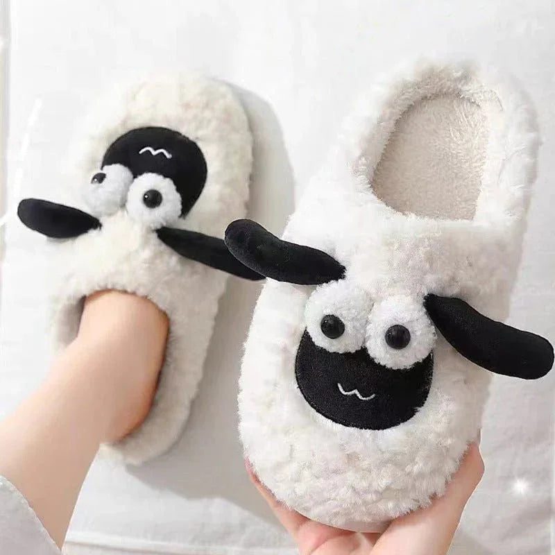 Einfache, warme Baumwoll-Unisex-Lammhausschuhe zum Hineinschlüpfen