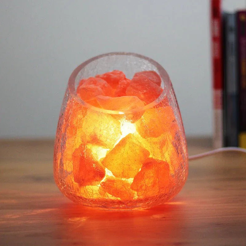 Petite lampe de chevet en cristal de sel rose de l'Himalaya