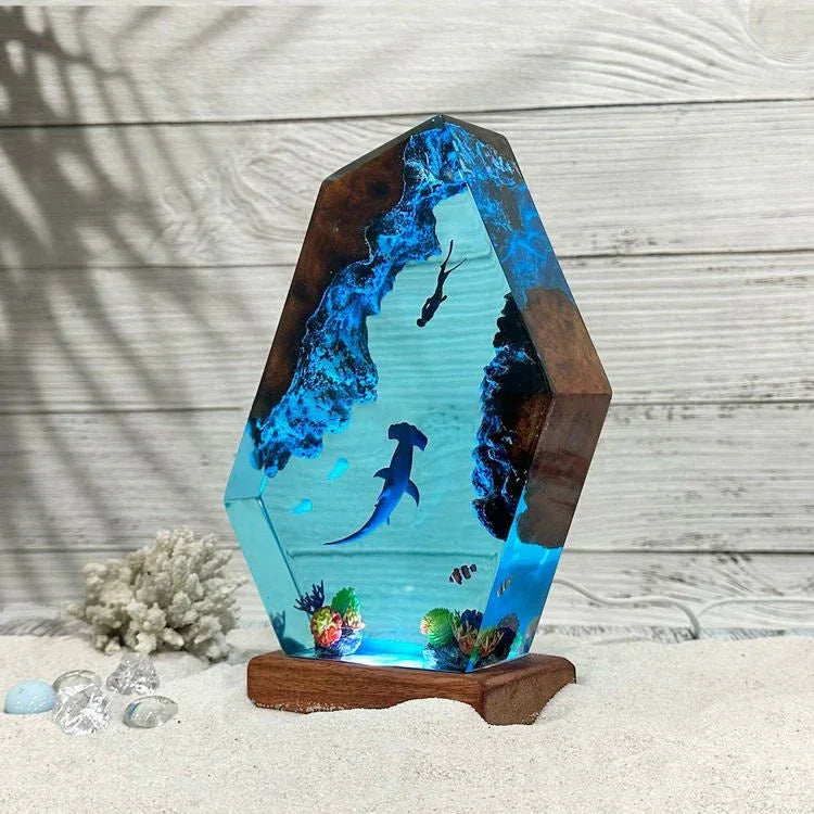Petite Lampe de Chevet Requins-Marteaux en Bois Décoration