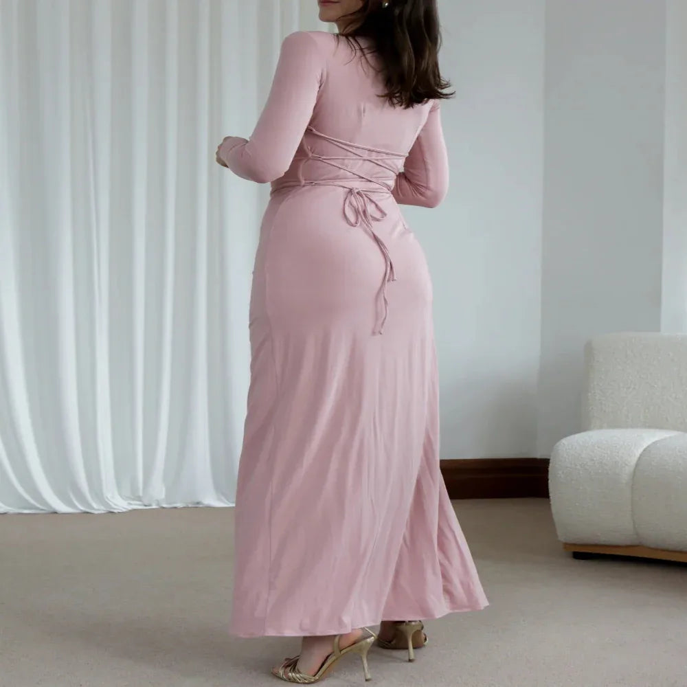 Damen Slim Fit Langarm-Kleid mit asymmetrischem Schlitz