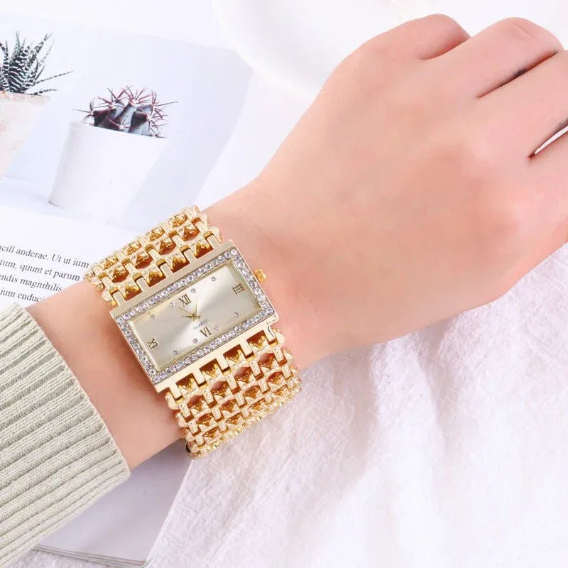 Montre rectangulaire en acier avec strass pour femme